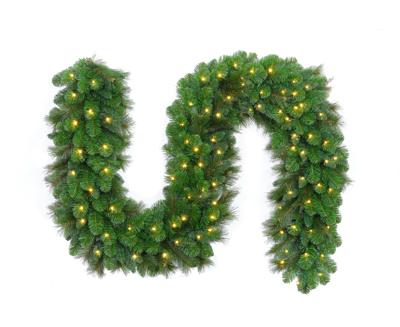 Kerstslinger Grandville Garland 540 x 35 met Led verlichting kerstboom Holiday Tree - Holiday tree Kerstslinger Grandville Garland 540 x 35 met Led verlichting kerstboom Holiday Tree - Holiday tree