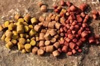 Dynamite Baits B.F.R. Meat Furter Feed Pellet 4-6-8mm 1,8Kg - thumbnail