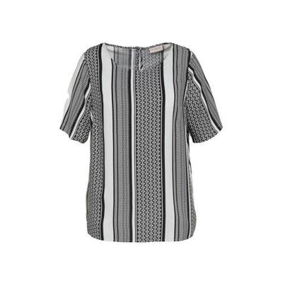 ONLY CARMAKOMA top CARMARRAKESH met all over print en open detail zwart/wit ONLY CARMAKOMA top CARMARRAKESH met all over print en open detail zwart/wit