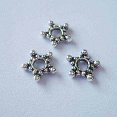 Nellie's Choice • floral spacers 20stuks silver nr. 4