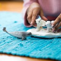Schleich wild life - ijsberen glijfeestje speelfiguur - thumbnail
