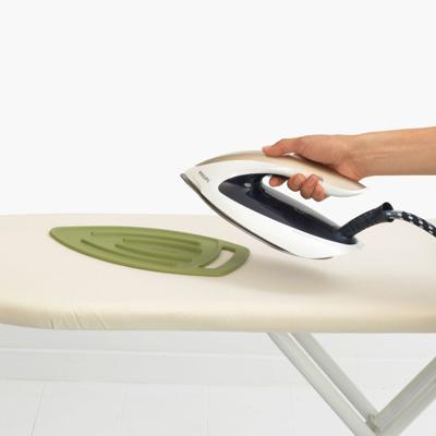 Brabantia siliconen matje voor stoomstrijkijzer calm green Brabantia siliconen matje voor stoomstrijkijzer calm green