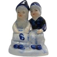 Delftsblauw aardewerk paartje zittend - thumbnail
