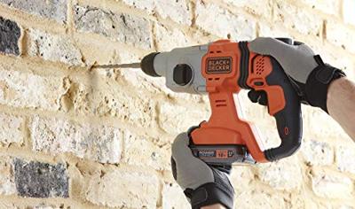 BLACK+DECKER BCD900E2K 18V 2x2.5Ah 1.2J SDS+ Boorhamer | 2x 18V 2.5Ah accu's + 1A Lader | In koffer - BCD900E2K-QW BLACK+DECKER BCD900E2K 18V 2x2.5Ah 1.2J SDS+ Boorhamer | 2x 18V 2.5Ah accu's + 1A Lader | In koffer - BCD900E2K-QW