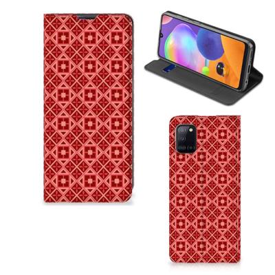 Samsung Galaxy A31 | Hoesje met Magneet | Batik Rood Samsung Galaxy A31 | Hoesje met Magneet | Batik Rood