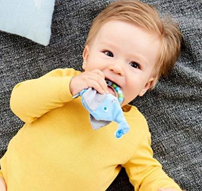 Haba rammelaar Olifant 14 cm polyester blauw 2 delig Haba rammelaar Olifant 14 cm polyester blauw 2 delig