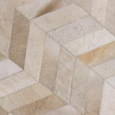 PTMD Joanne Beige cowhair patchwork carpet oval S