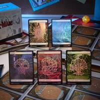 Magic: The Gathering Marvel Spider-Man Gift Bundle - thumbnail