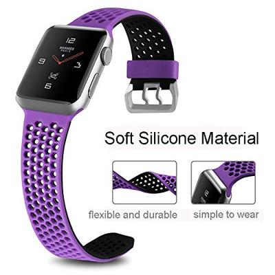 Bandje met gaatjes - 2 kleuren - Paars met zwart - Geschikt voor Apple Watch 38mm / 40mm / 41mm / 42mm - thumbnail