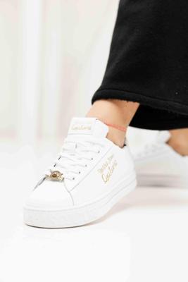 Versace Jeans Couture Fondo Court Sneakers Dames Wit - Maat 37 - Kleur: GoudWit | Soccerfanshop Versace Jeans Couture Fondo Court Sneakers Dames Wit - Maat 37 - Kleur: GoudWit | Soccerfanshop