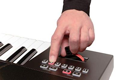 Roland E-A7 arranger keyboard 61 toetsen