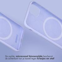 Accezz Liquid Silicone Backcover met MagSafe iPhone 16 Telefoonhoesje Paars - thumbnail