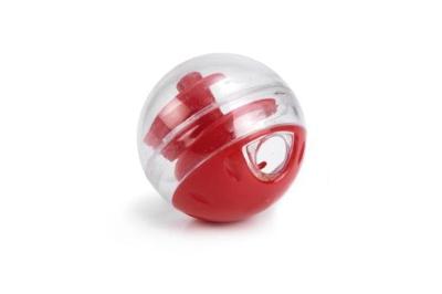 Beeztees twirly snackbal - kattenspeelgoed - rood - 5,5 cm Beeztees twirly snackbal - kattenspeelgoed - rood - 5,5 cm
