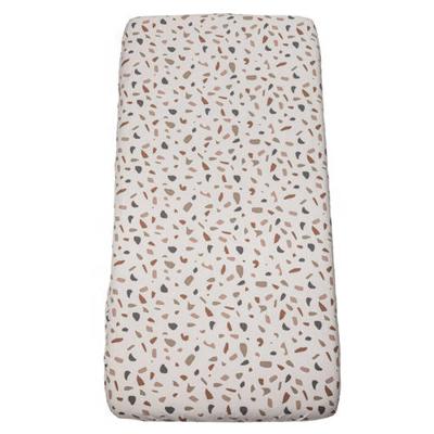 Witlof for kids katoenen baby hoeslaken ledikant Colour your world 60x120 cm beige Witlof for kids katoenen baby hoeslaken ledikant Colour your world 60x120 cm beige