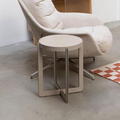 Zuiver Ronde Bijzettafel 'Centre' 43cm, kleur Beige