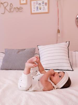 Babypakje salopet voor meisjes en haarband ecru