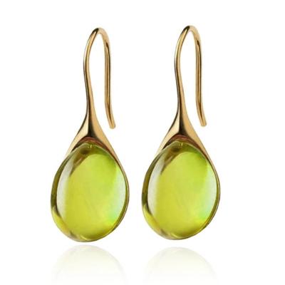 LGT JWLS Druppel Oorbellen voor Dames - Verguld met Groene Zirkonia Druppelstenen LGT JWLS Druppel Oorbellen voor Dames - Verguld met Groene Zirkonia Druppelstenen