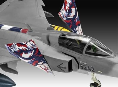 Revell modelbouwpakket - saab jas-39c gripen 1:72 - 120dlg. Revell modelbouwpakket - saab jas-39c gripen 1:72 - 120dlg.