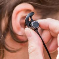 Lenco EPB-030 zweetbestendige Bluetooth hoofdtelefoon, in-ear hoofdtelefoon, Bluetooth 5.0, li-ion-accu met 100 mAh, tot 10 uur speeltijd, handsfree-functie, zwart - thumbnail