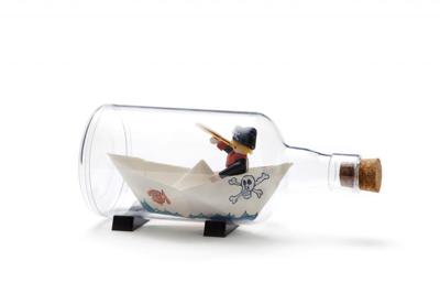 Peleg Design Onmogelijke Fles Peleg Design Onmogelijke Fles