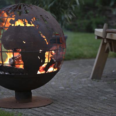 Esschert Design vuurkorf globe Esschert Design vuurkorf globe