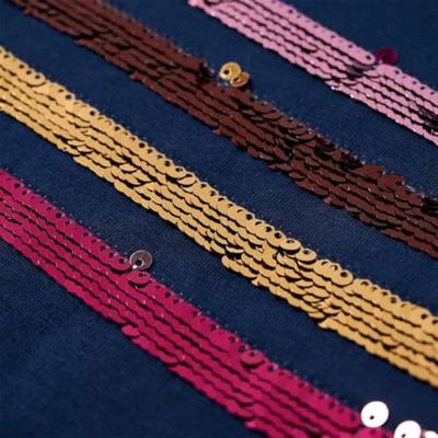 Kinderjurk met strepen van pailletten 104 marineblauw Kinderjurk met strepen van pailletten 104 marineblauw