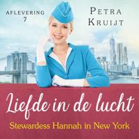 Stewardess Hannah in New York - thumbnail