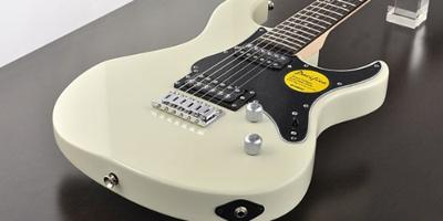 Yamaha Pacifica 120H VW elektrische gitaar Vintage White