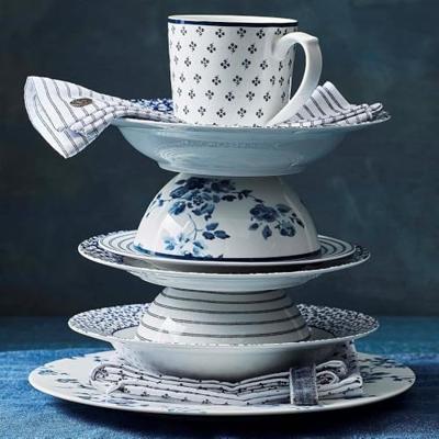 Laura Ashley beker Petit Fleur 32 cl