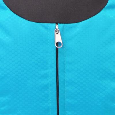 Hiking rugzak 40 L zwart en blauw