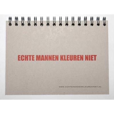 Echte mannen kleuren niet - Jan Maarten Groen - Paperback (9789082377828)