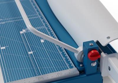 Dahle hefboomsnijmachine 567 voor ft A3, capaciteit: 35 vel
