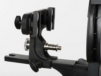 Manfrotto Ezybox II speedlight bracket