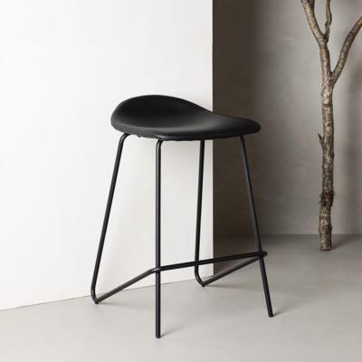 Nohr Barkruk 'Meggan' Lederlook, kleur Zwart (zithoogte 66cm) Nohr Barkruk 'Meggan' Lederlook, kleur Zwart (zithoogte 66cm)