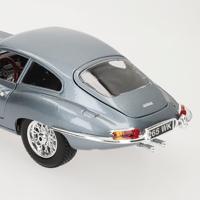 Auto Bburago GT-Jaguar "E" Coupe (1961) 1:18 - thumbnail