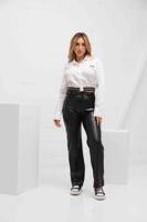 Off The Pitch Cropped Hemd Dames Wit - Maat XS - Kleur: Wit | Soccerfanshop - thumbnail