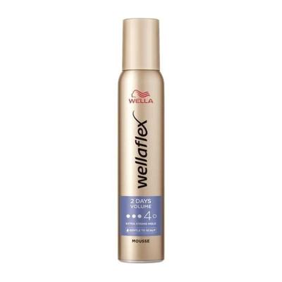 Wella Wella WellaFlex 2nd Day Volume Extra Strong Mousse 200 ML