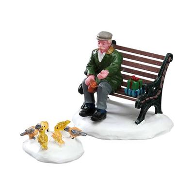 Kerstfiguur Feeding pigeons LEMAX - Lemax Kerstfiguur Feeding pigeons LEMAX - Lemax