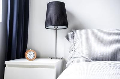 TFA Dostmann 60.1039.05 Wekker Kwarts Beuken Alarmtijden 1