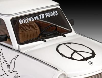 Revell 1/24 Trabant 601