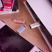 Transcend ts1tesd300p esd300 pink external ssd, 1tb, usb type-c 10gbps, 1050/ 950 mb/s max - thumbnail