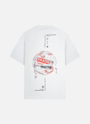 Off The Pitch Fragile World T-Shirt Heren Wit - Maat S - Kleur: Wit | Soccerfanshop