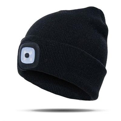Technosmart Muts met LED Verlichting - Zwart Beanie - Unisex - One Size - Warme Hardloopmuts Technosmart Muts met LED Verlichting - Zwart Beanie - Unisex - One Size - Warme Hardloopmuts