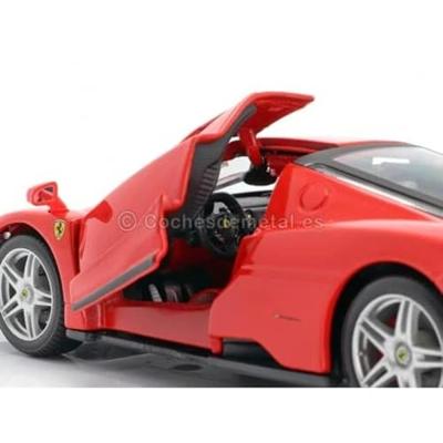 Bburago Ferrari ENZO 2002-2004 1:24 Auto