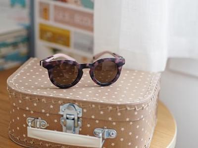 BEABA Happy-zonnebril voor kinderen van 2 tot 4 jaar oud rozen