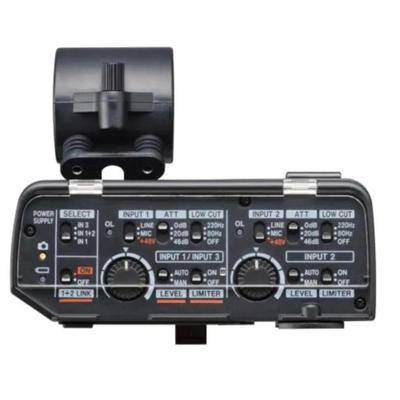 Tascam CA-XLR2d-F Fujifilm Microfoonadapter