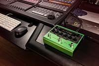 IK Multimedia X-Time effectpedaal met audio-interface - thumbnail