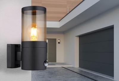 Globo Zwarte buitenlampXeloo met sensor - 32014BSS