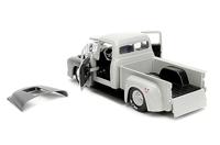 JADA TOYS Street Fighter 1956 Ford pick-up met Guile figuur Kant-en-klaar model Personenauto (model) - thumbnail