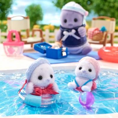 Gelede familie - SYLVANIAN FAMILIES - Zeehondenfamilie - 4 personages en strandaccessoires